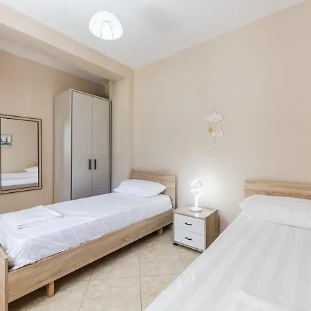 Lungomare Comfort 2br By Pikhost